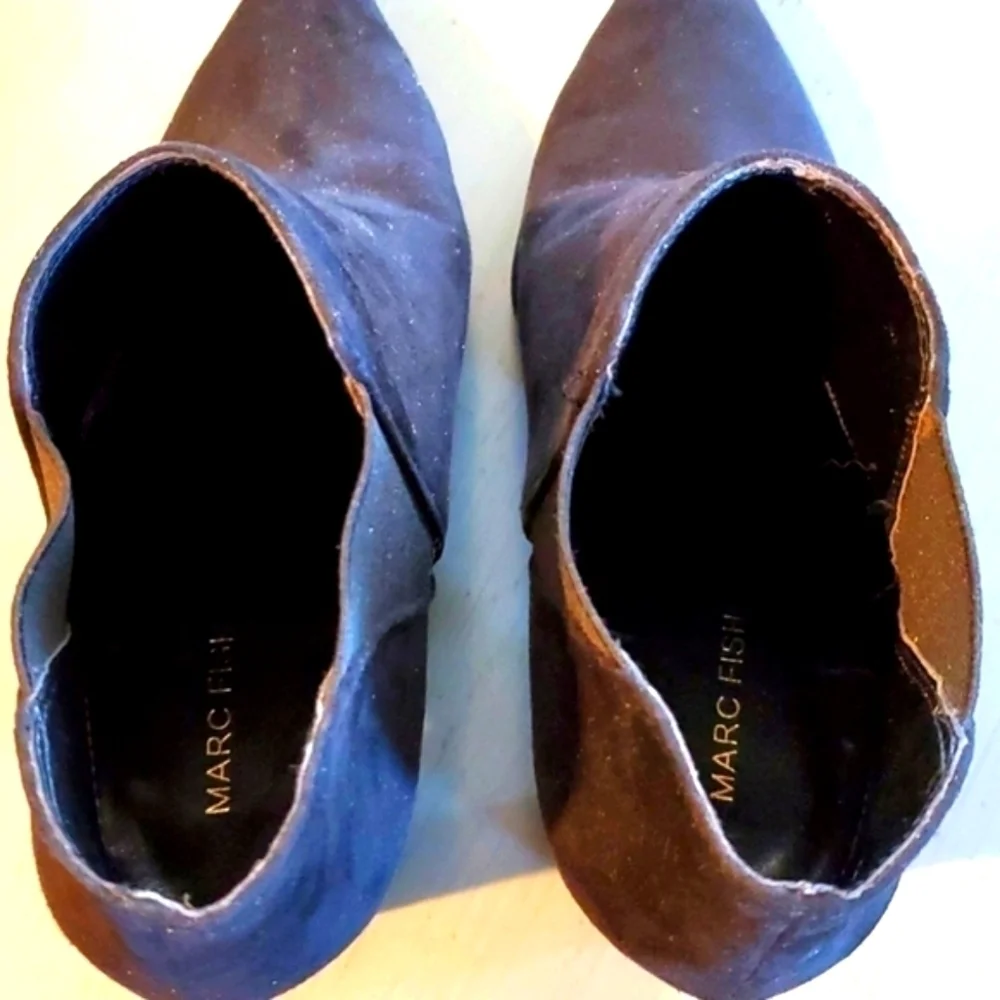 Marc Fisher| Black Leather Suede Pointy Toe Heels Bootie Modern Neutral Sz. 8.5